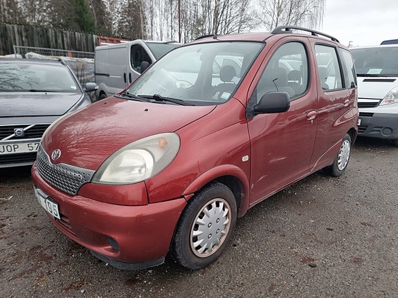 Toyota Yaris Verso