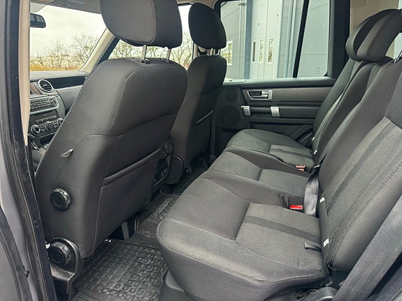 Land Rover Discovery 4 7 of 19