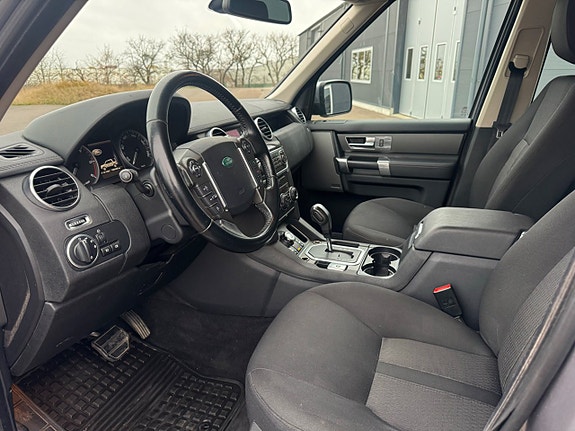 Land Rover Discovery 4 4 of 5