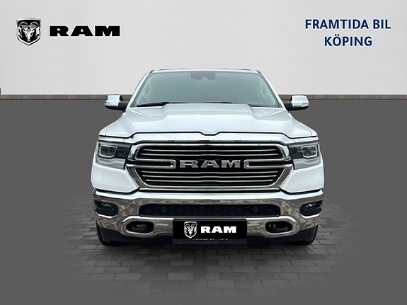 Dodge RAM 1500 2 of 5