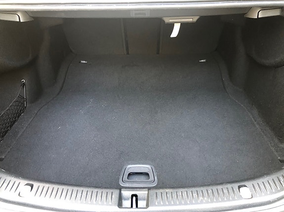 Mercedes-Benz E220 d 14 of 26