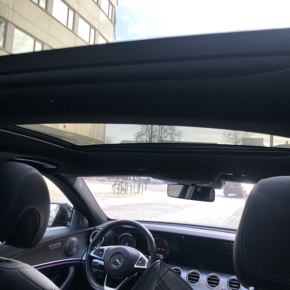 Mercedes-Benz E220 d 9 of 26