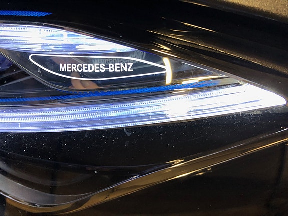 Mercedes-Benz E220 d 16 of 26