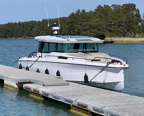 Axopar 45 XC Cross Cabin säljs från första ägare