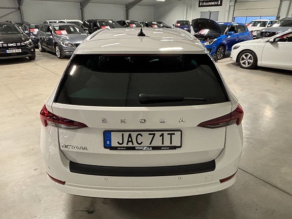 Skoda Octavia 5 of 5