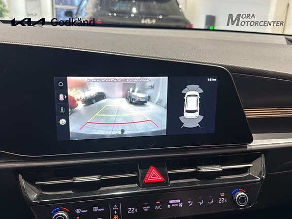 Kia Niro 11 of 14