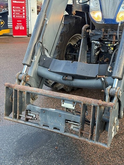 New Holland T 7.270 9 of 15