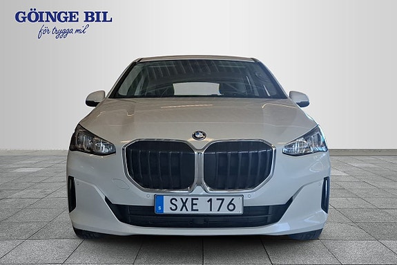 BMW 225e 6 of 18
