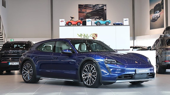 Porsche Taycan Cross Turismo