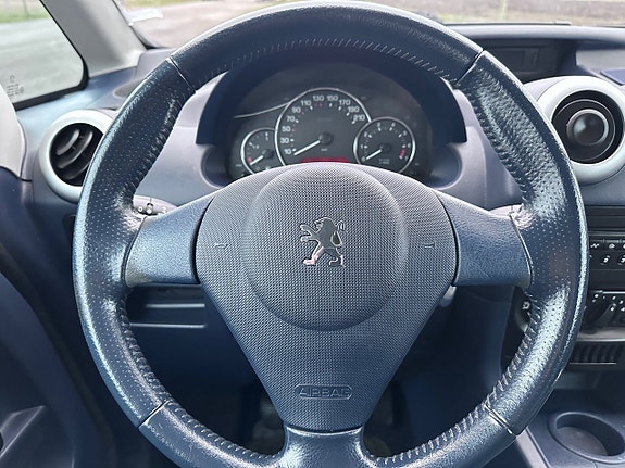 Peugeot 1007 12 of 18