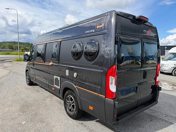 Malibu Carthago Van Diversity GT Skyview 640 LE K 4 of 15