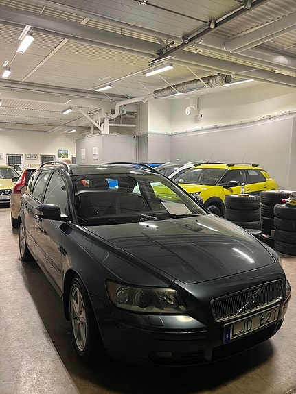 Volvo V50