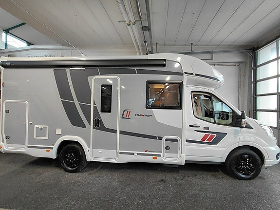 CHALLENGER 260 Graphite edition. Väl din husbil hos oss!
