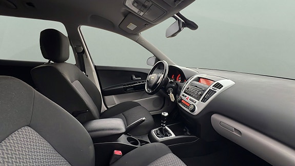 Kia Ceed 11 of 15