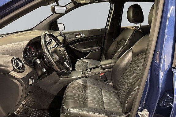 Mercedes-Benz B200 5 of 5