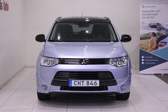 Mitsubishi Outlander 3 of 5