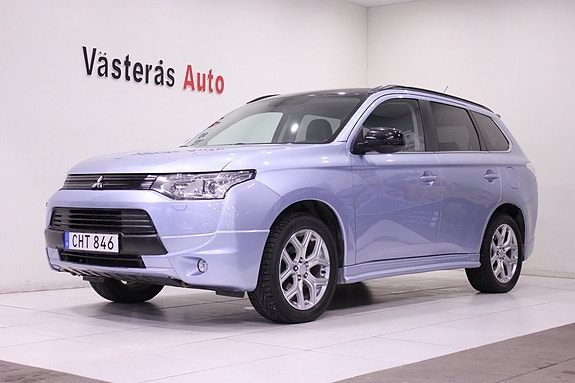 Mitsubishi Outlander 2 of 5
