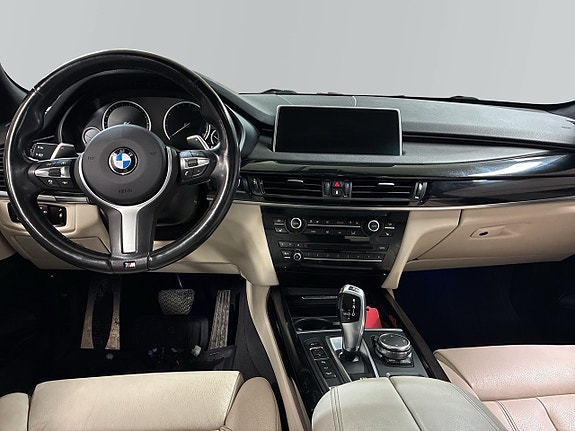 BMW X5 9 of 18