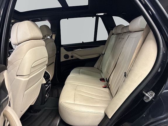 BMW X5 15 of 18