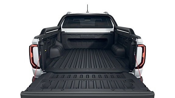 Volkswagen Amarok 6 of 8