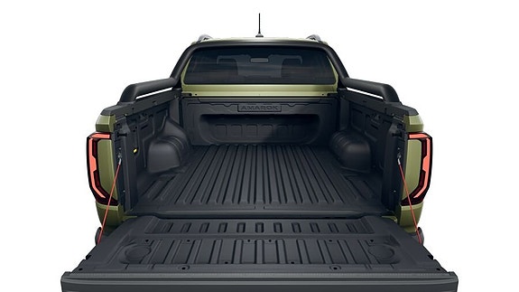 Volkswagen Amarok 6 of 8