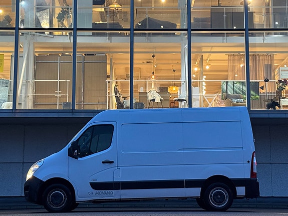 Opel Movano 2 of 5
