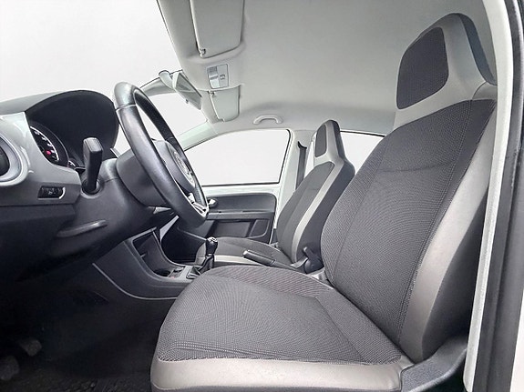 Volkswagen UP! 12 of 23