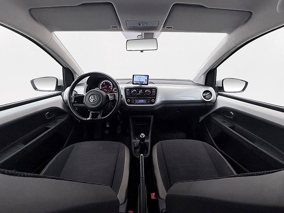 Volkswagen UP! 15 of 23