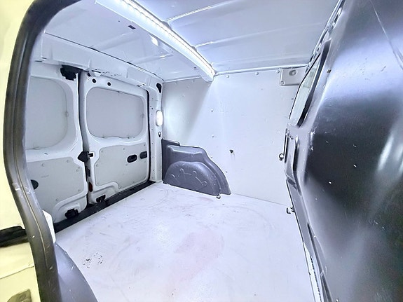 Renault Kangoo 12 of 22