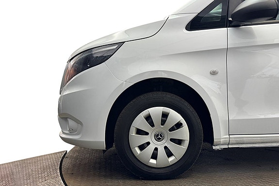 Mercedes-Benz Vito 110 11 of 25