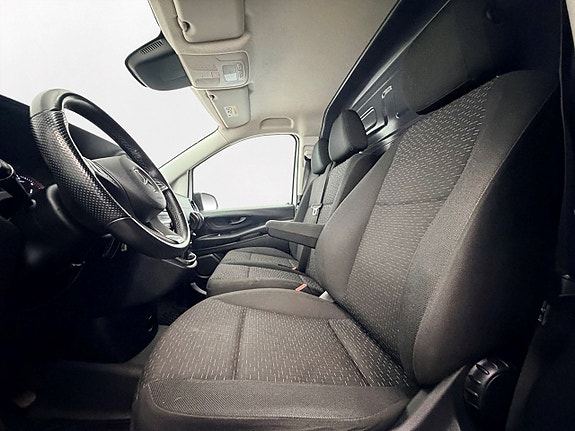 Mercedes-Benz Vito 110 12 of 25