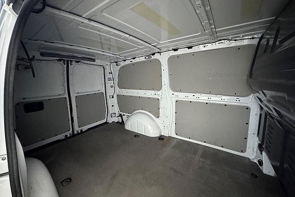 Mercedes-Benz Vito 110 25 of 25