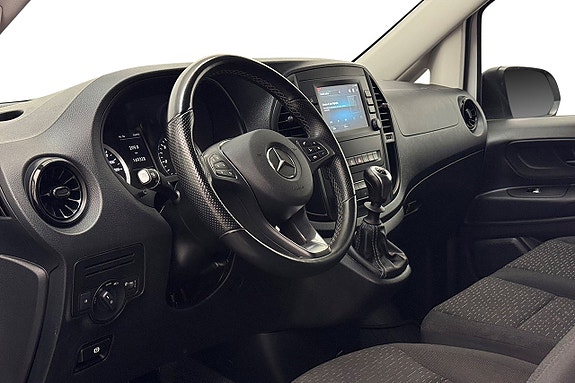 Mercedes-Benz Vito 110 13 of 25