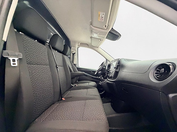 Mercedes-Benz Vito 110 15 of 25