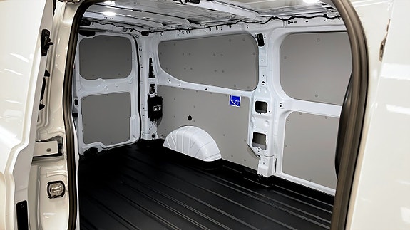 Ford Transit Custom 5 of 5