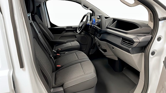 Ford Transit Custom 3 of 5