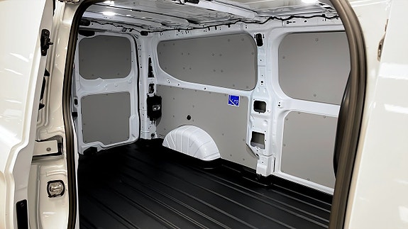 Ford Transit Custom 5 of 5