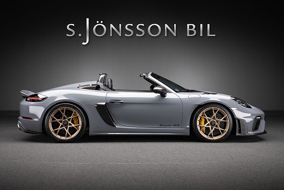 Porsche 718 Spyder RS 3 of 5