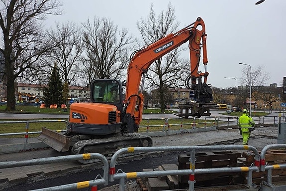 Doosan DX 85 R-3 Bandgrävare