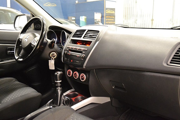 Mitsubishi ASX 9 of 15