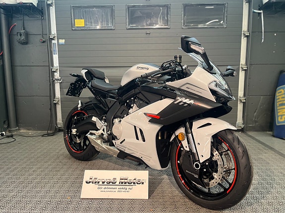 CFMOTO 675SR-R *Prissänkt*