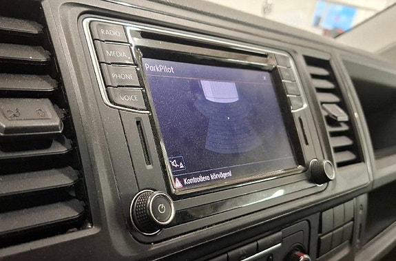 Volkswagen Transporter 8 of 12