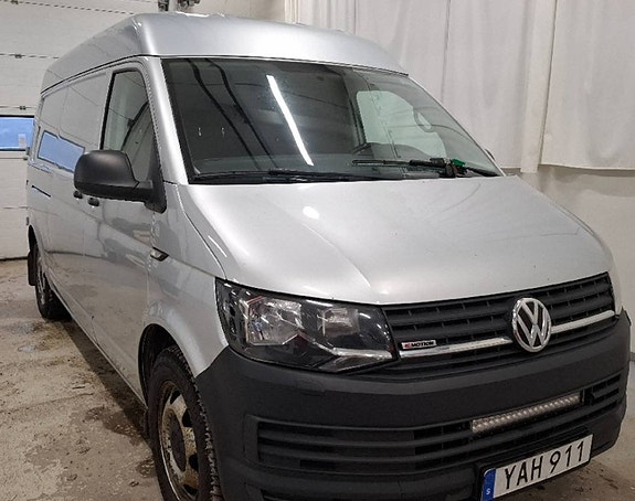 Volkswagen Transporter 2 of 5