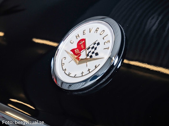 Chevrolet Corvette 14 of 20
