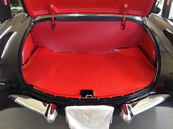 Chevrolet Corvette 19 of 20