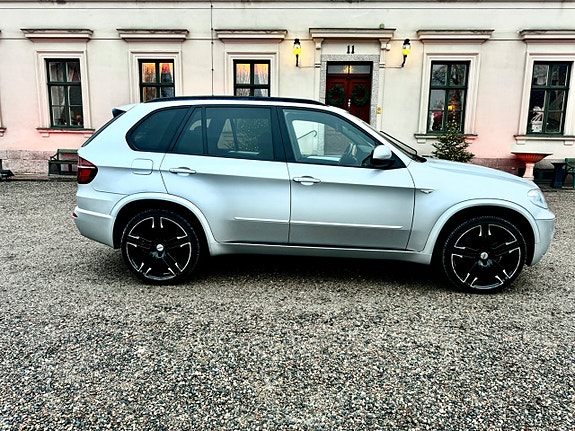 BMW X5 4 of 5