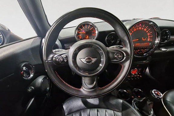 MINI John Cooper Works 13 of 17