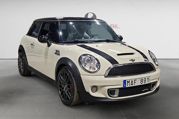 MINI John Cooper Works 9 of 17