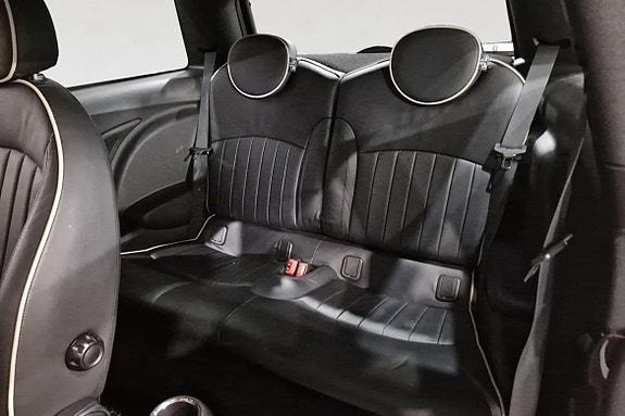 MINI John Cooper Works 14 of 17