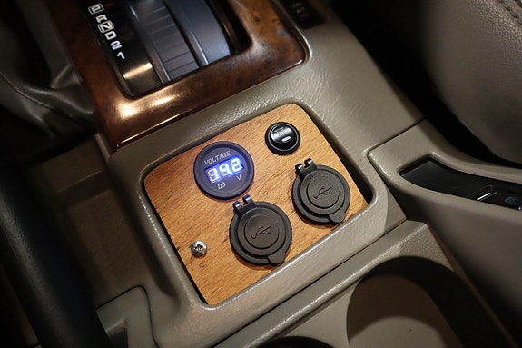 Nissan Patrol 19 of 27
